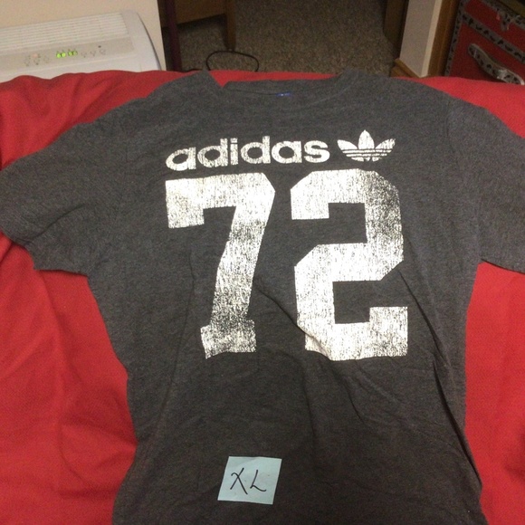 Adidas Other - VINTAGE Adidas tshirt